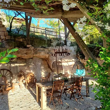 בית נופש Les Terrasses De Flaugnac